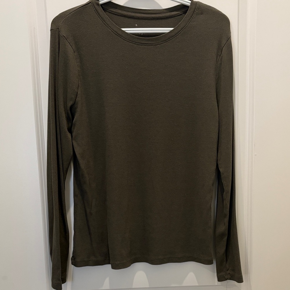 Classic Long Sleeve Crew Neck Top - Olive Green and Off White